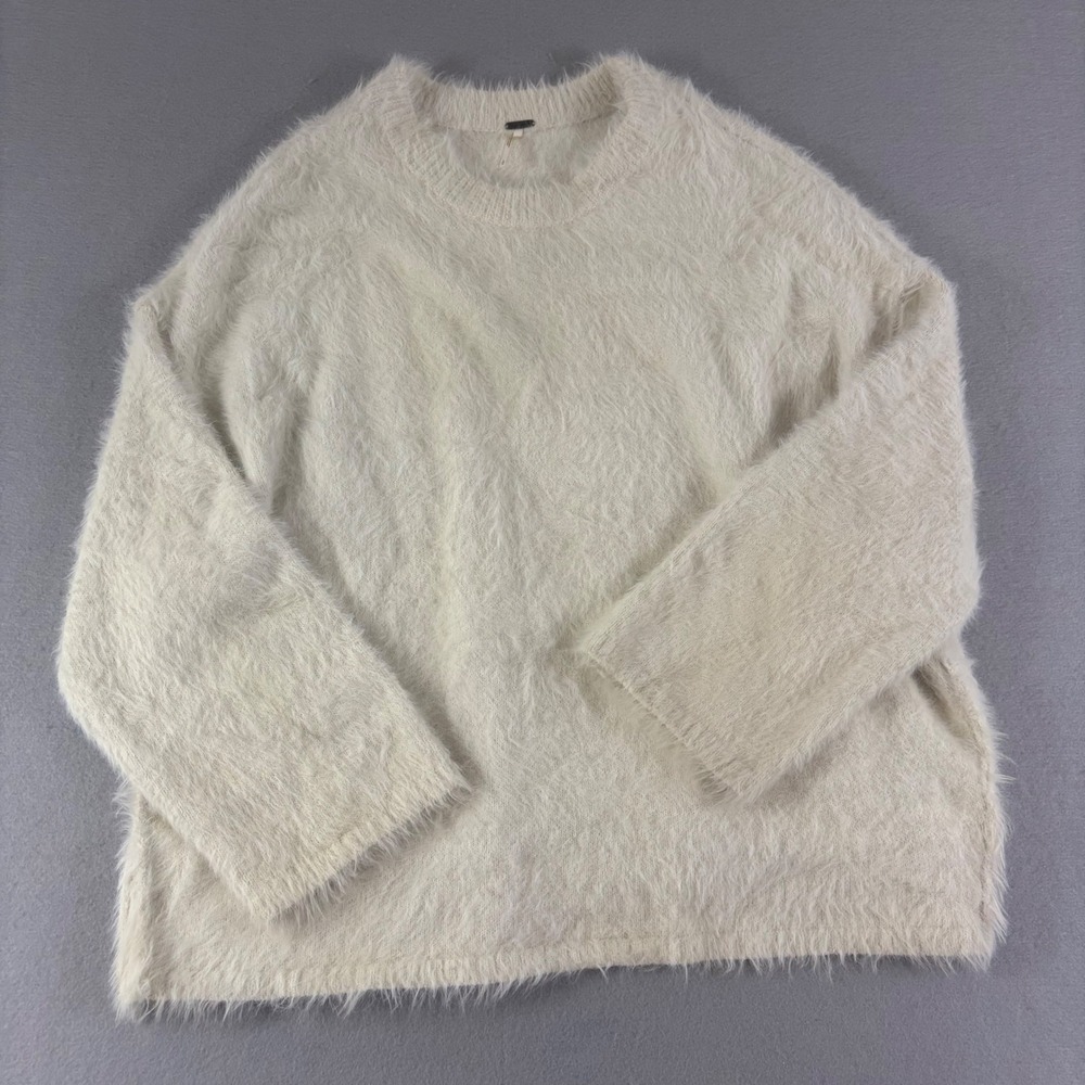 Free People Ivory Fuzzy Eyelash Knit Oversized Pullover Sweater Women's L